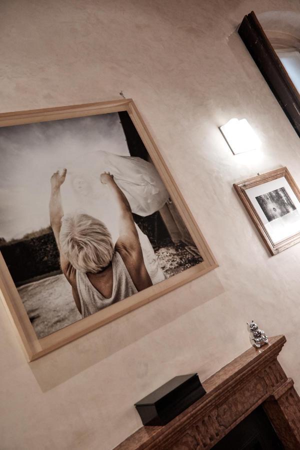 شقة La Casa Del Fotografo فيرونا المظهر الخارجي الصورة